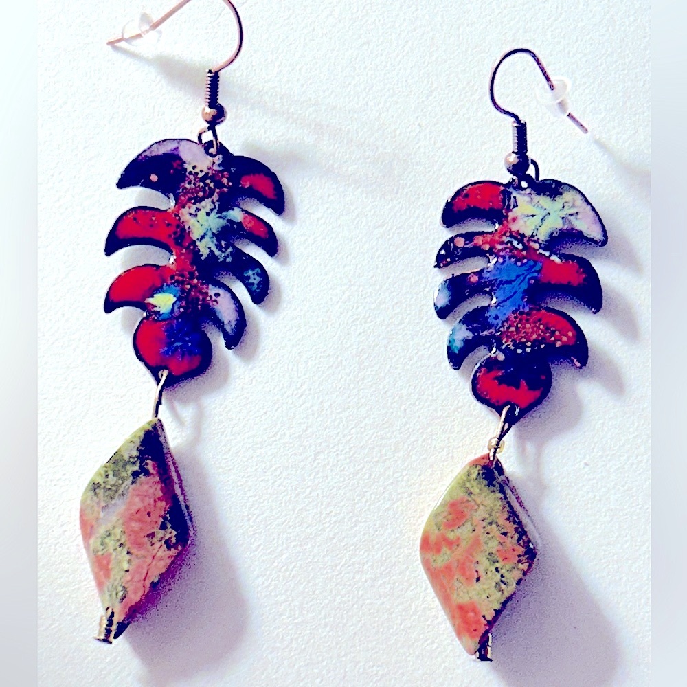 Earrings NWOT Artisan “Monstera Deliciosa” leaves Enamel Copper, Unakite swirls